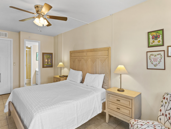 Lovely Two Bedroom Vacation Getaway in Indian Rocks Beach