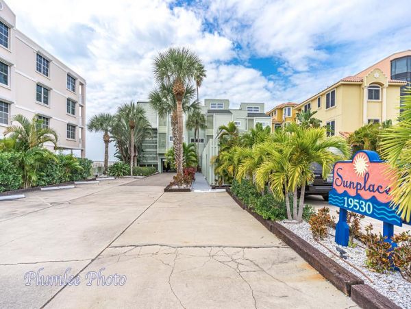 Indian Shores Ai Condo 983812