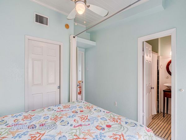 Indian Shores Ai Condo 983812