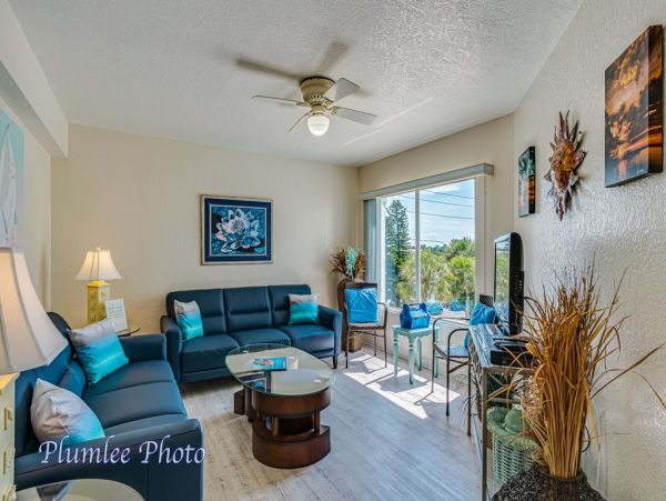 Indian Rocks Indian Shores Condo 983816
