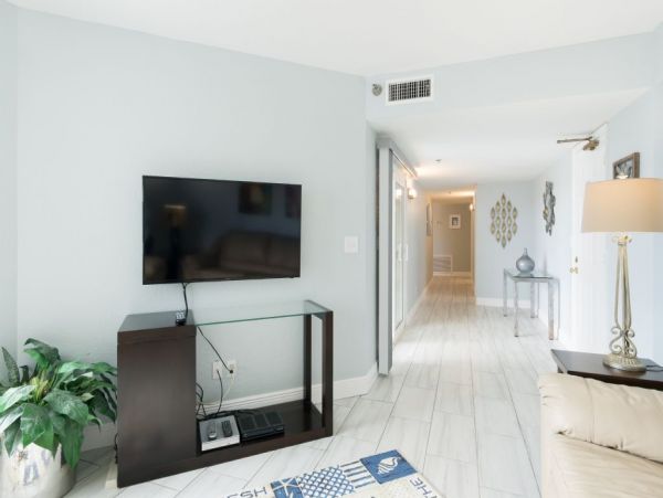 Indian Shores Ai Condo 983817