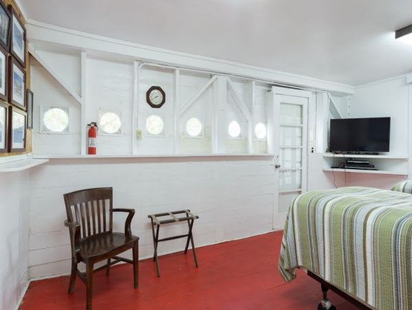 Indian Shores Ai Home 983819