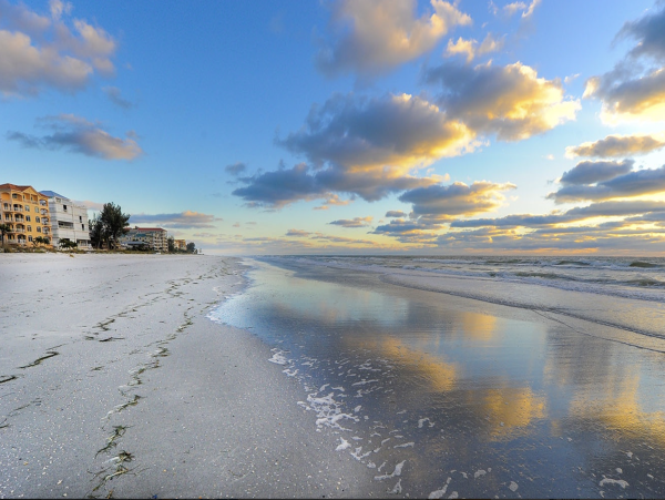 Stunning Indian Shores Vacation Condo
