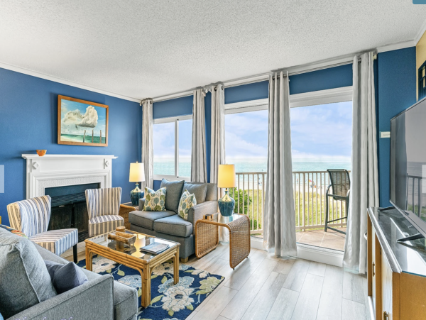 Stunning Indian Shores Vacation Condo