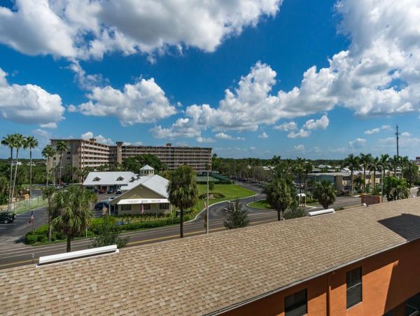 Indian Rocks Indian Shores Condo 983844
