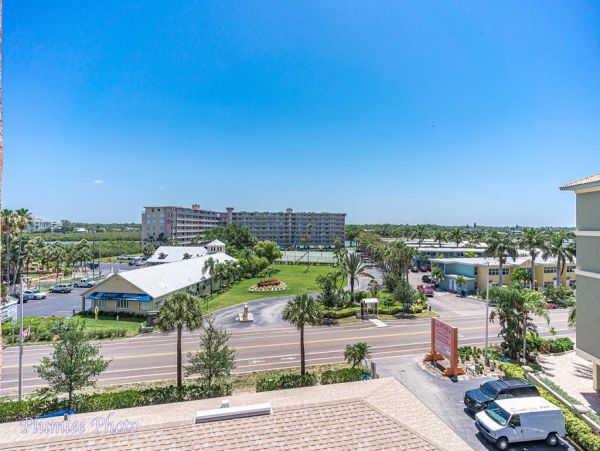 1 Bedroom Condo with spectacular views