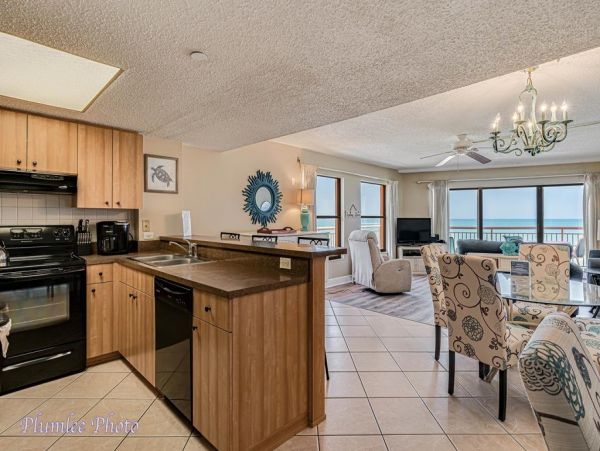 1 Bedroom Condo with spectacular views