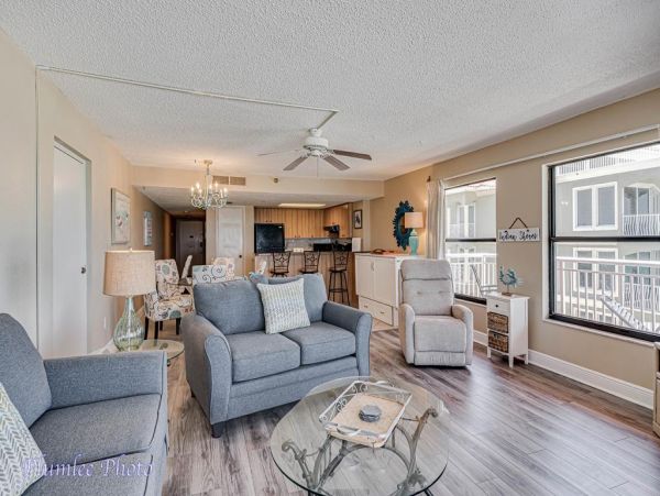 1 Bedroom Condo with spectacular views