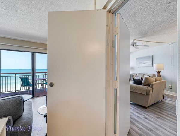 1 Bedroom Condo with spectacular views