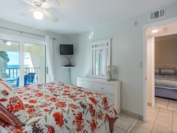 Indian Rocks Indian Shores Condo 983860