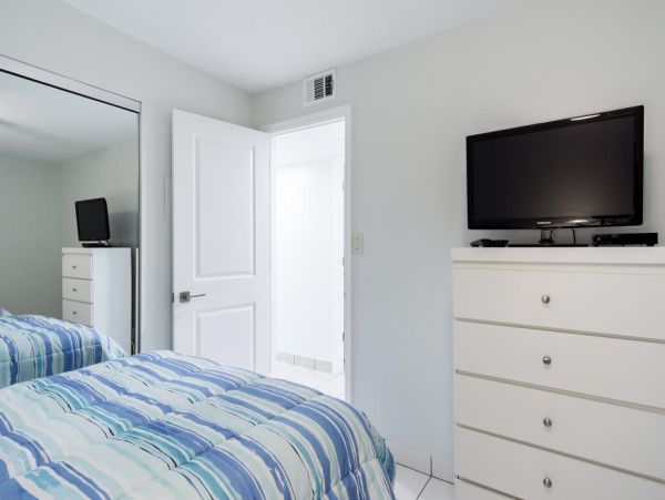 Indian Rocks Indian Shores Condo 983860