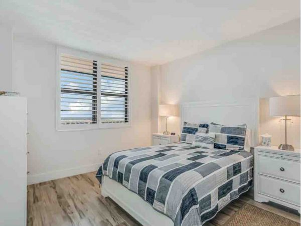 Contemporary Tigertail Beach Condo with full view