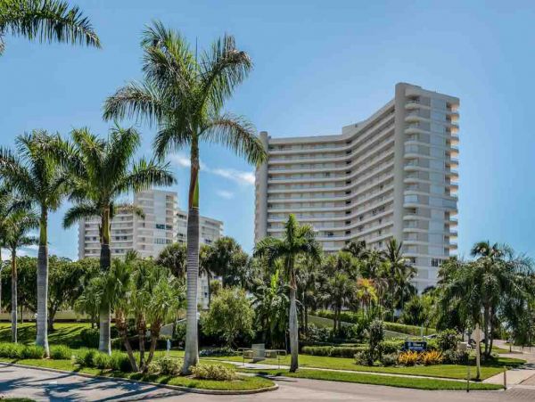 Contemporary Tigertail Beach Condo with full view