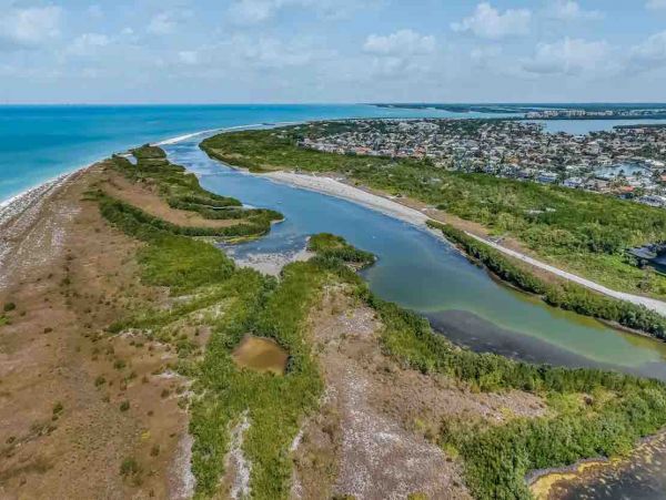 Contemporary Tigertail Beach Condo with full view