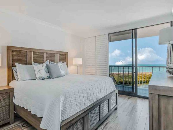 Contemporary Tigertail Beach Condo with full view