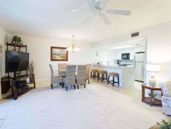 Indian Shores Ai Condo 983872
