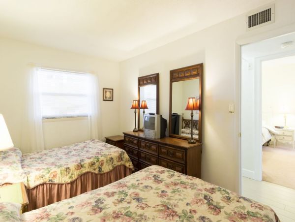 Indian Shores Ai Condo 983872