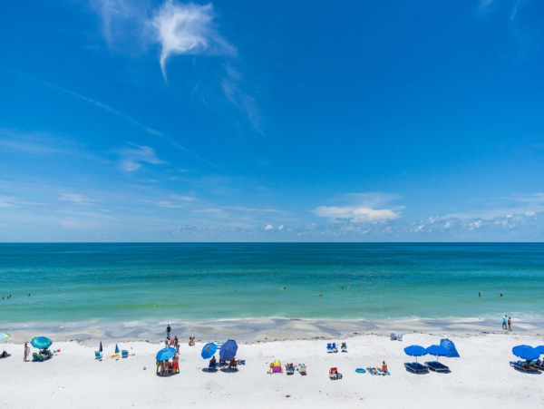 Indian Shores Two Bedroom Condo Sleeps Five Guests