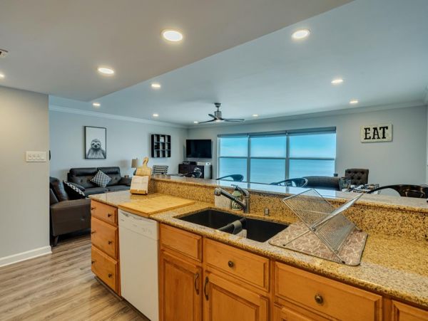 Indian Shores Ai Condo 983877