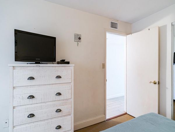 Indian Rocks Indian Shores Condo 983878
