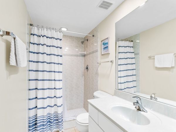Gulf Front Vacation Rental Indian Shores - 2 Bedroom Florida Beach Condo