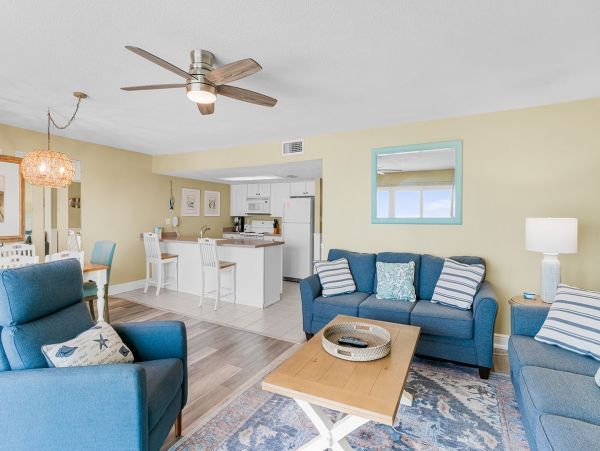 Gulf Front Vacation Rental Indian Shores - 2 Bedroom Florida Beach Condo