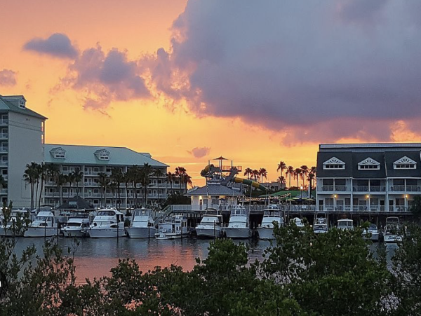 Largo Beauty Waterview Condo NEW ARRIVAL Call Today.