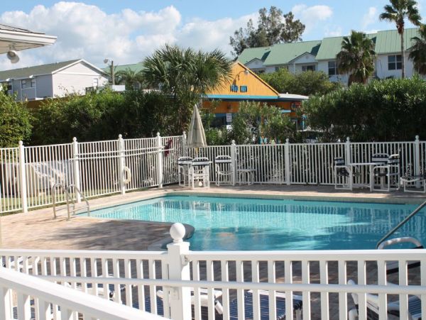 Indian Rocks Indian Shores Condo 983890