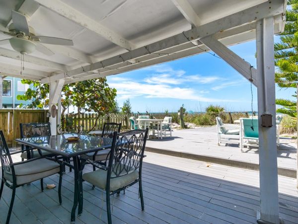 Indian Rocks Indian Shores Condo 983896