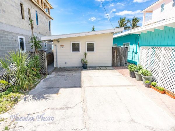 Indian Rocks Indian Shores Condo 983896