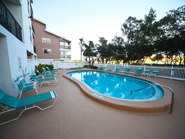 Indian Rocks Indian Shores Condo 983898