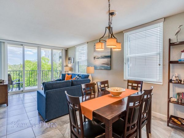 Indian Rocks Two Bedroom Vacation Condo Walk To Beach