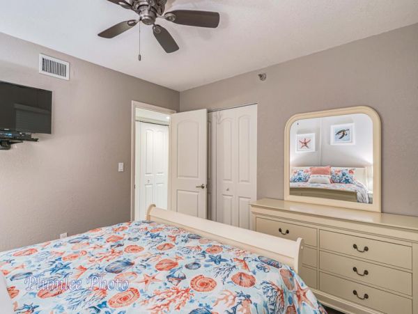 Indian Rocks Two Bedroom Vacation Condo Walk To Beach