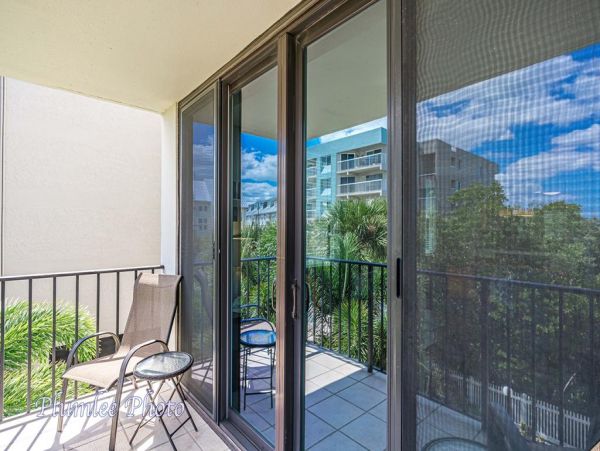 Indian Rocks Two Bedroom Vacation Condo Walk To Beach