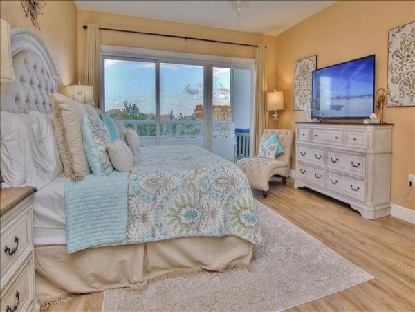 Clearwater Condo 983904