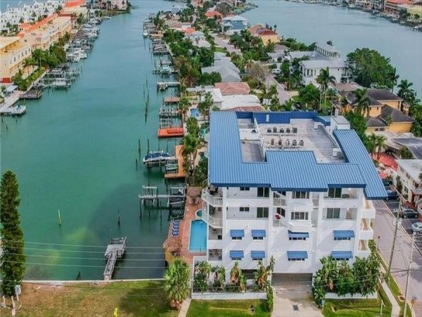 Clearwater Condo 983904