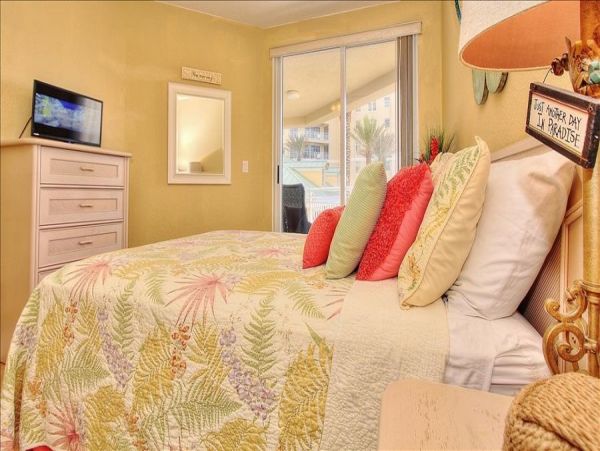 Clearwater Condo 983908