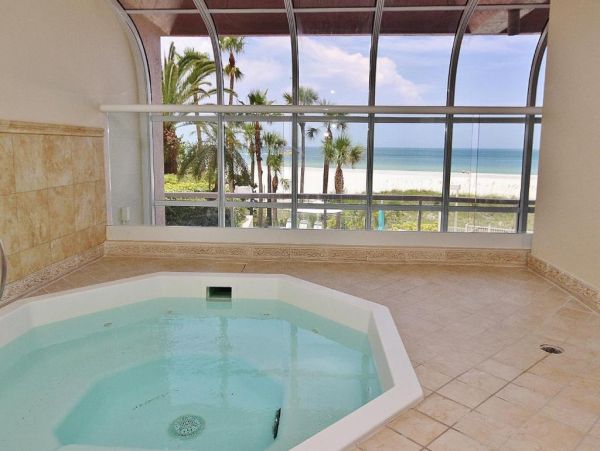 Luxury Beachfront Condo - Clearwater Vacation Rental Pool & Ocean Views
