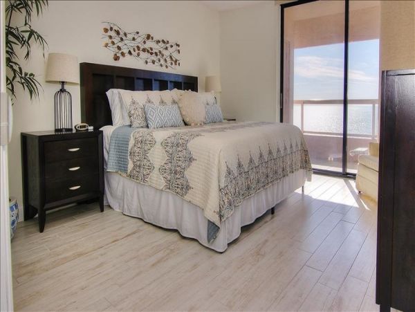 Clearwater Vacation Condo Two Bedroom Gulf Views