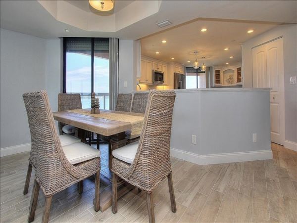 Clearwater Condo 983915