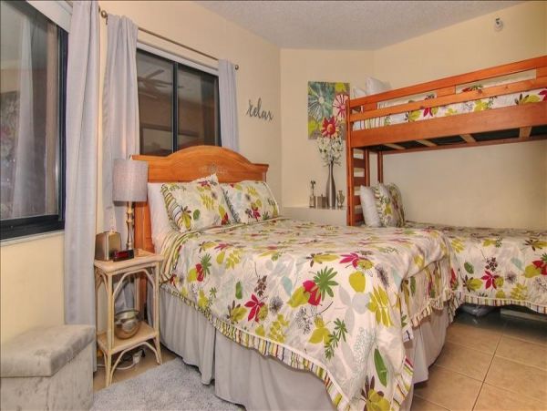Clearwater Condo 983917