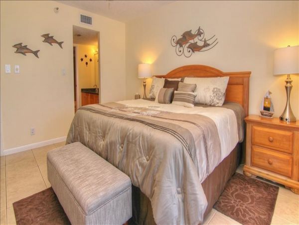 Clearwater Condo 983917