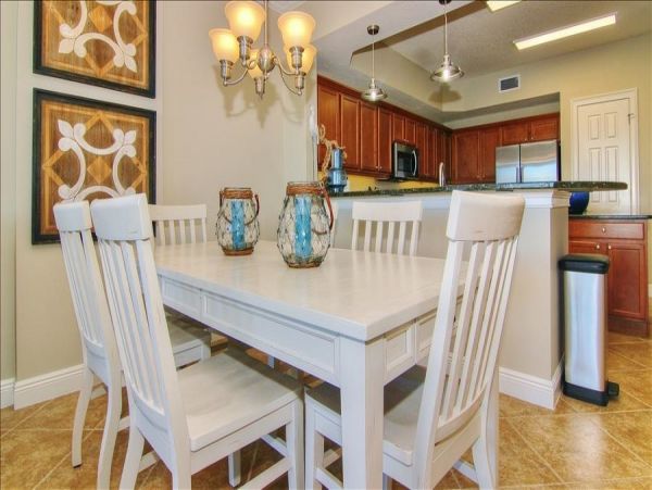 Three Bedroom Walk to Beach Vacation Condo in Clearwater