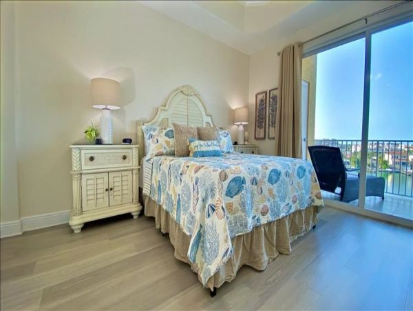 3 Bedroom -3 Bathroom Condo with Water Views short walk to restaurants and beach