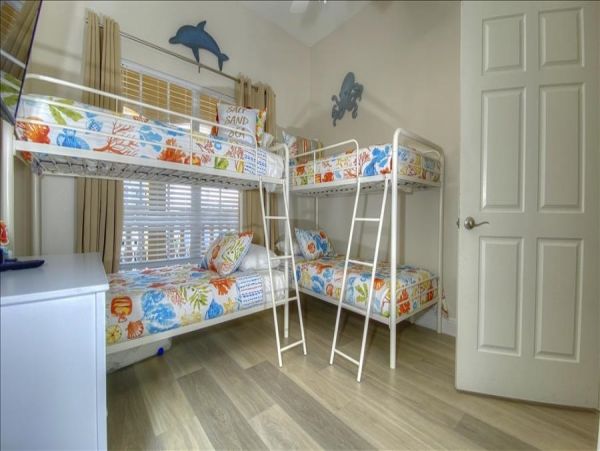 3 Bedroom -3 Bathroom Condo with Water Views short walk to restaurants and beach