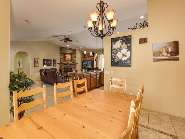 Palm Desert Home 983926