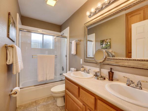 Palm Desert Home 983926