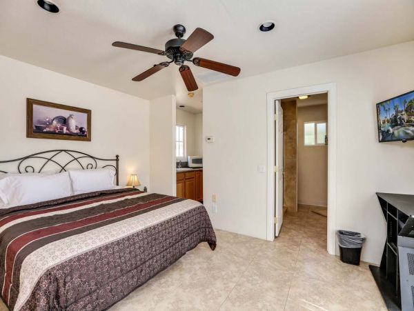 Palm Desert Home 983926