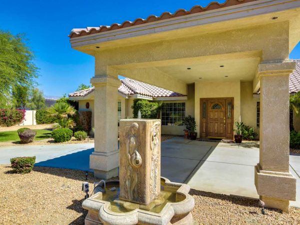 Palm Desert Home 983926