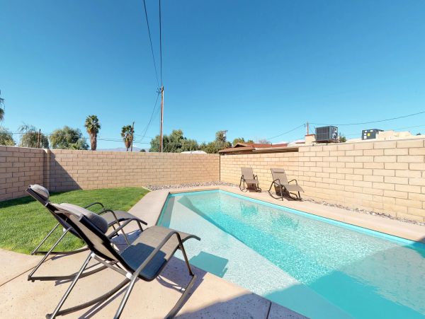 Palm Desert Home 983928